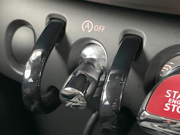 2019 Rover Mini LDA-YT20 (UW-6a2e1c3cc9ec9)[14]