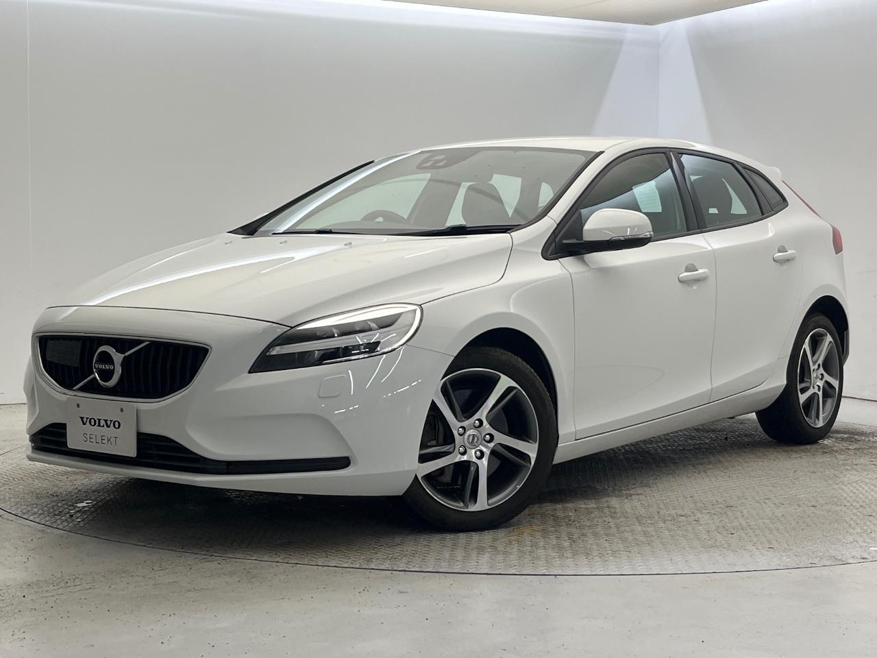 2018 Volvo V40 LDA-MD4204T