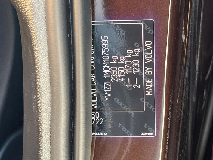 2021 Volvo V60 5AA-ZB420TM (UW-6a2e1c4564a5d)[1]