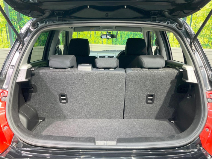 2014 Suzuki Swift DBA-ZC72S (UW-6a2e1c47a368b)[28]