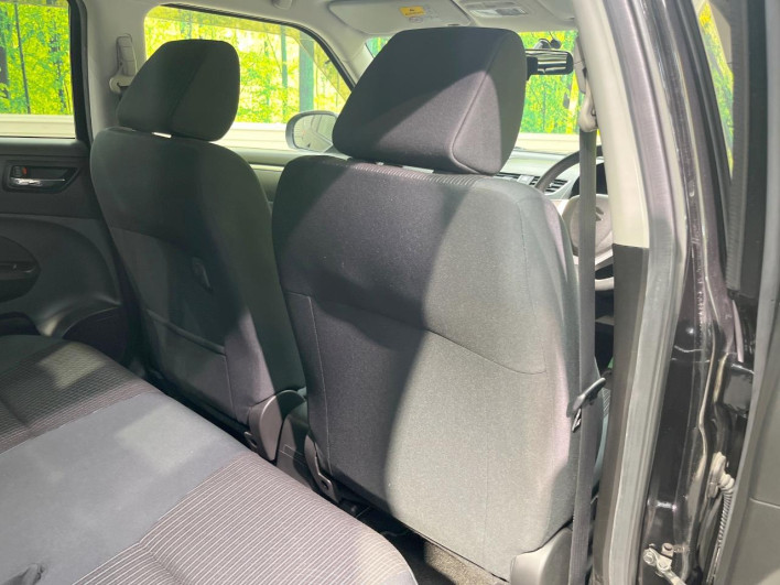 2014 Suzuki Swift DBA-ZC72S (UW-6a2e1c47a368b)[27]