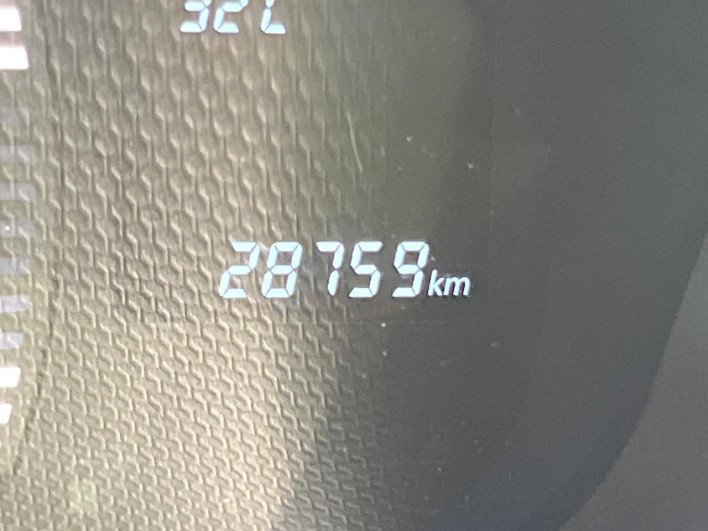 2014 Suzuki Swift DBA-ZC72S (UW-6a2e1c47a368b)[2]