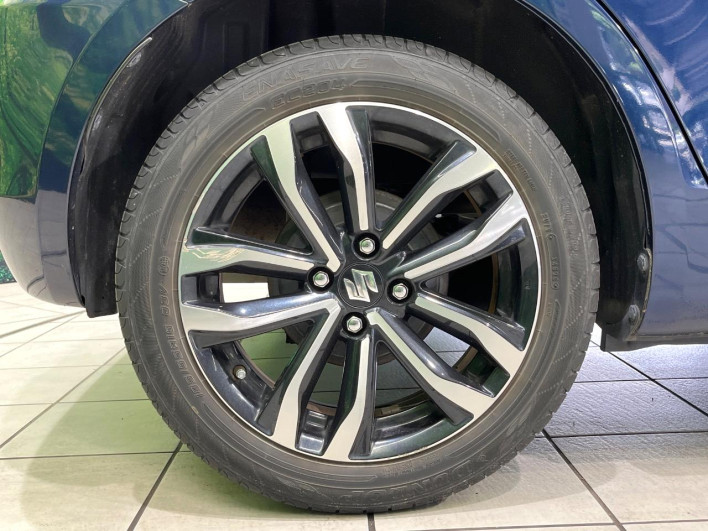 2015 Suzuki Swift DBA-ZC72S (UW-6a2e1c47c8e22)[28]