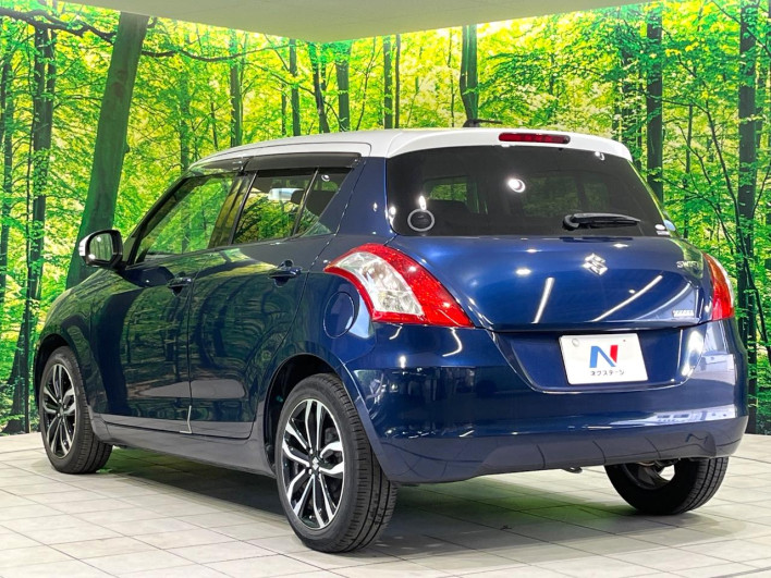 2015 Suzuki Swift DBA-ZC72S (UW-6a2e1c47c8e22)[9]