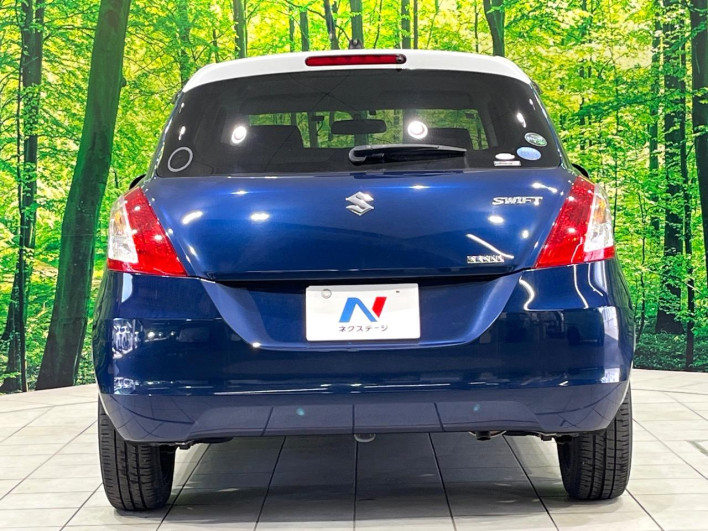 2015 Suzuki Swift DBA-ZC72S (UW-6a2e1c47c8e22)[10]