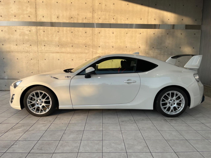 2014 Toyota 86 DBA-ZN6 (UW-6a2e1c4a42b13)[11]