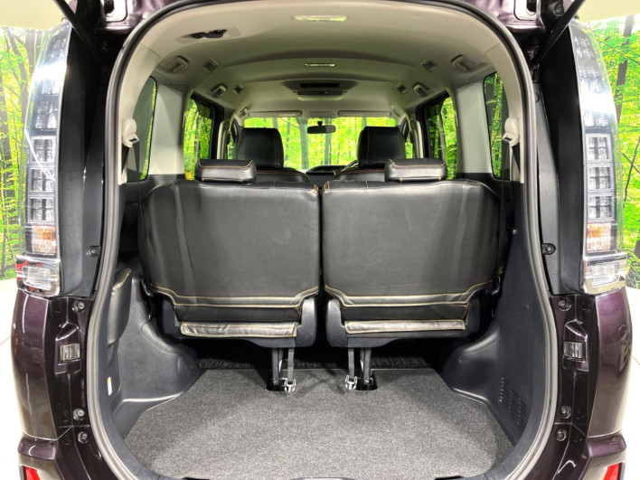 2014 Toyota Voxy DBA-ZRR85W (UW-6a2e1c5531441)[8]