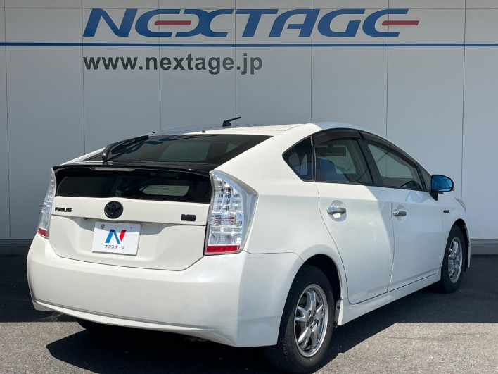 2010 Toyota Prius DAA-ZVW30 (UW-6a2e1c610ea1b)[0]