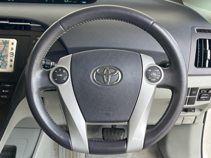 2010 Toyota Prius DAA-ZVW30 (UW-6a2e1c610ea1b)[5]