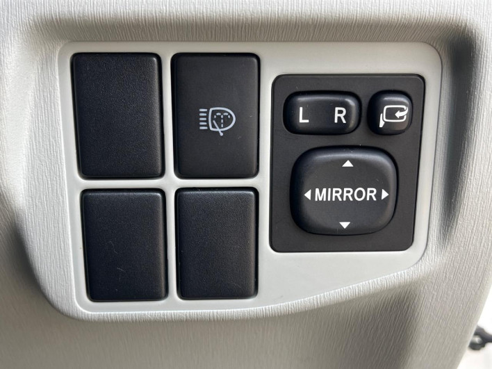 2010 Toyota Prius DAA-ZVW30 (UW-6a2e1c610ea1b)[1]