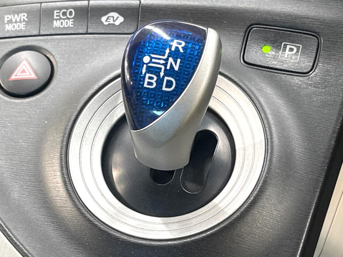 2011 Toyota Prius DAA-ZVW30 (UW-6a2e1c610f4ed)[28]