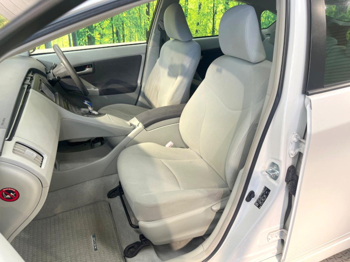 2011 Toyota Prius DAA-ZVW30 (UW-6a2e1c610f4ed)[19]