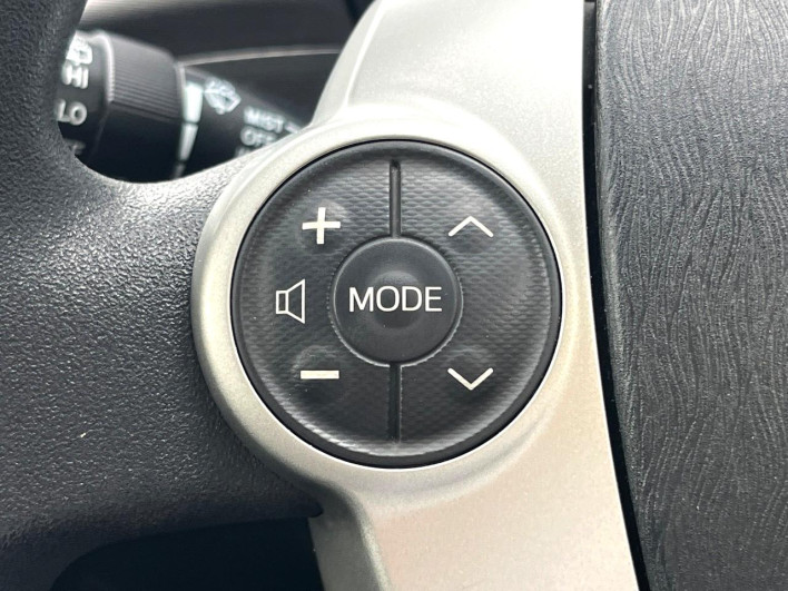 2012 Toyota Prius DAA-ZVW30 (UW-6a2e1c613a0e7)[4]