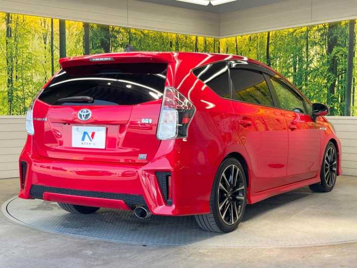 2015 Toyota Prius α DAA-ZVW41W (UW-6a2e1c62bba15)[22]
