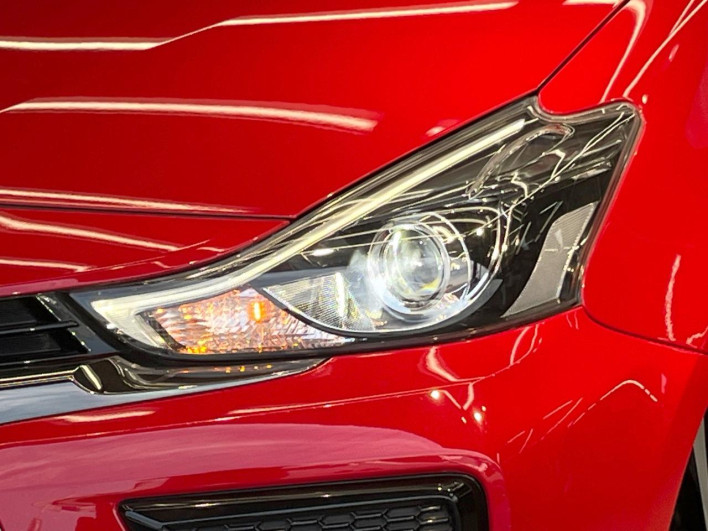 2015 Toyota Prius α DAA-ZVW41W (UW-6a2e1c62bba15)[7]