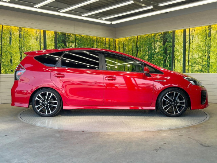 2015 Toyota Prius α DAA-ZVW41W (UW-6a2e1c62bba15)[21]