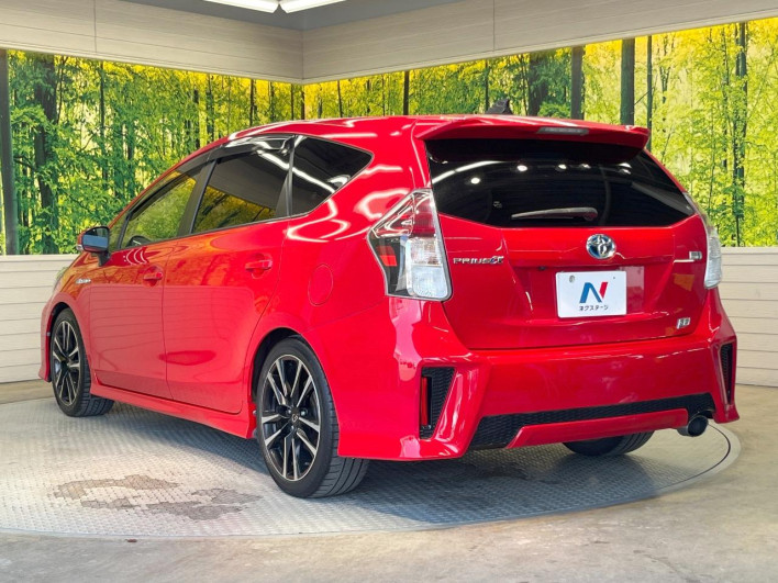 2015 Toyota Prius α DAA-ZVW41W (UW-6a2e1c62bba15)[24]
