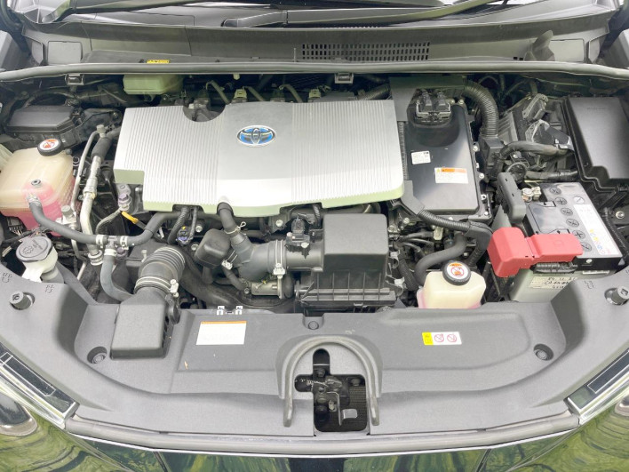 2017 Toyota Prius DAA-ZVW51 (UW-6a2e1c657309f)[4]