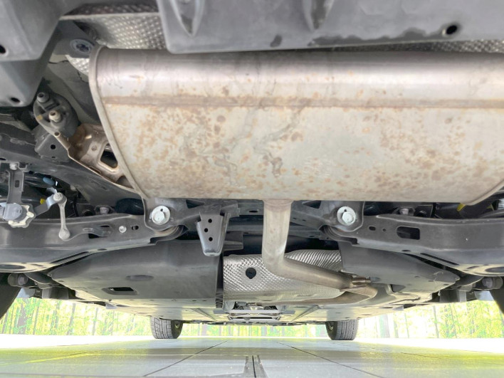 2017 Toyota Prius DAA-ZVW51 (UW-6a2e1c657309f)[21]