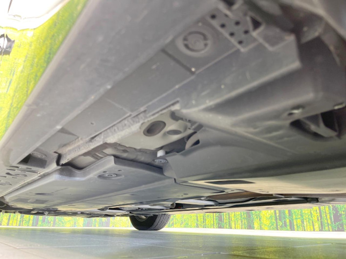 2017 Toyota Prius DAA-ZVW51 (UW-6a2e1c657309f)[22]