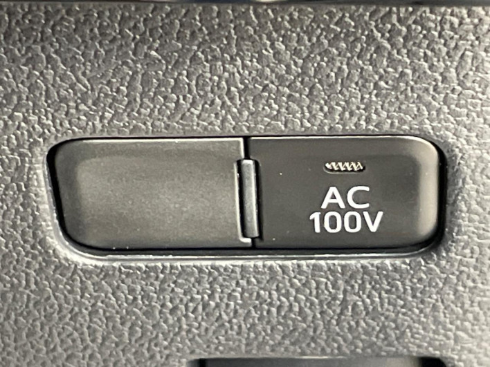 2022 Toyota Prius 6AA-ZVW51 (UW-6a2e1c6762679)[11]