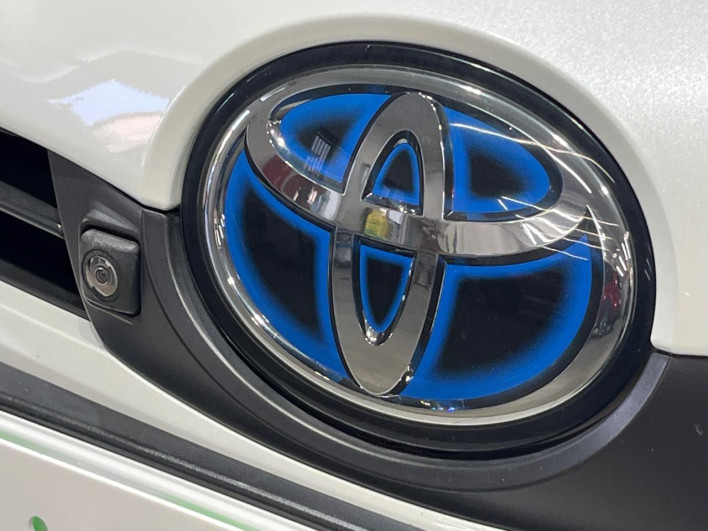 2020 Toyota Prius 6AA-ZVW55 (UW-6a2e1c68bc5a3)[12]