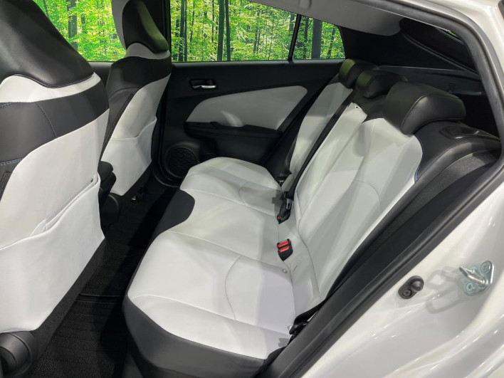 2020 Toyota Prius 6AA-ZVW55 (UW-6a2e1c68bc5a3)[27]