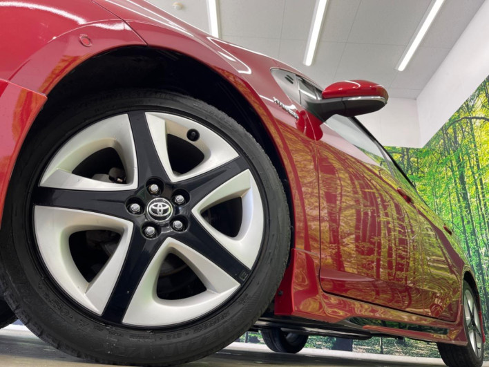 2016 Toyota Prius DAA-ZVW55 (UW-6a2e1c69247b0)[19]