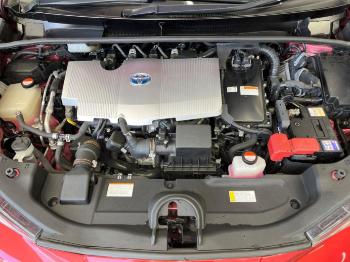 2016 Toyota Prius DAA-ZVW55 (UW-6a2e1c69247b0)[8]