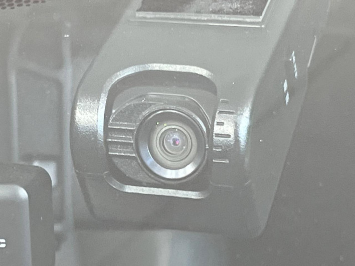 2017 Toyota C-HR DAA-ZYX10 (UW-6a2e1c7f08135)[5]