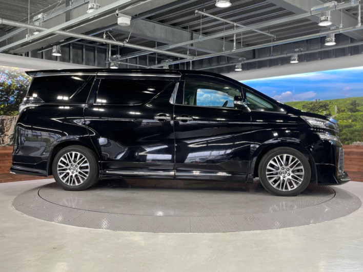 2017 Toyota Vellfire DBA-AGH30W (UW-6a2f6baf94e50)[21]