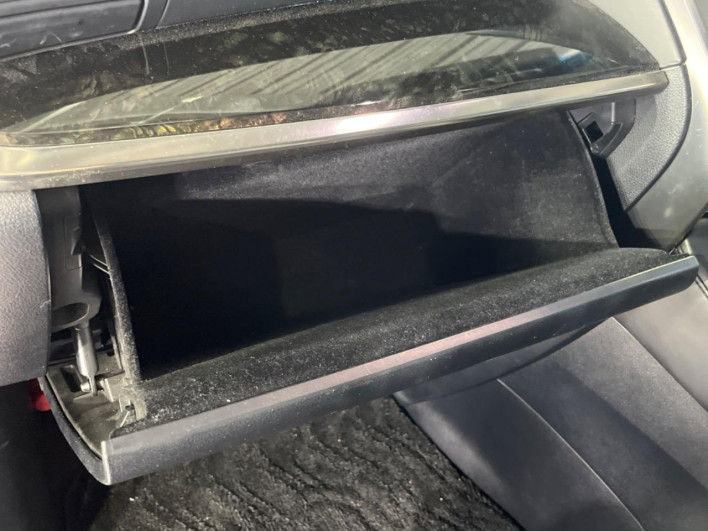 2017 Toyota Vellfire DBA-AGH30W (UW-6a2f6baf94e50)[26]