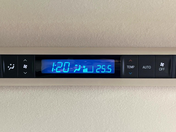2018 Toyota Alphard DBA-AGH30W (UW-6a2f6bb06ecb7)[28]