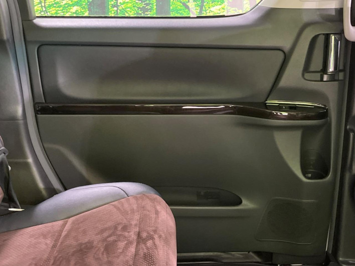 2014 Toyota Alphard DBA-ANH20W (UW-6a2f6bbf45bb1)[12]