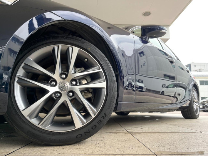 2017 Lexus IS DAA-AVE30 (UW-6a2f6bc0bad6a)[5]
