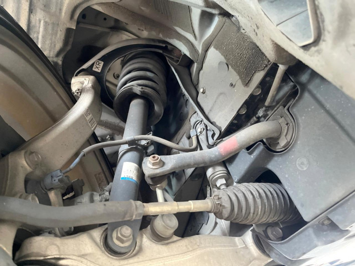 2017 Lexus IS DAA-AVE30 (UW-6a2f6bc0bad6a)[12]