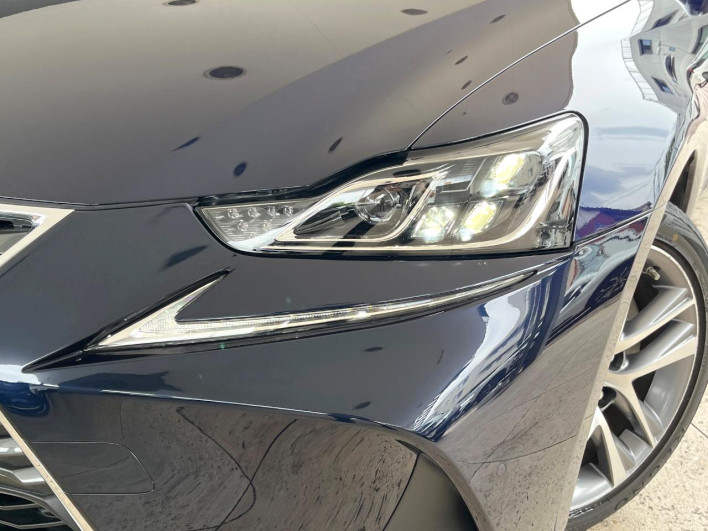 2017 Lexus IS DAA-AVE30 (UW-6a2f6bc0bad6a)[13]