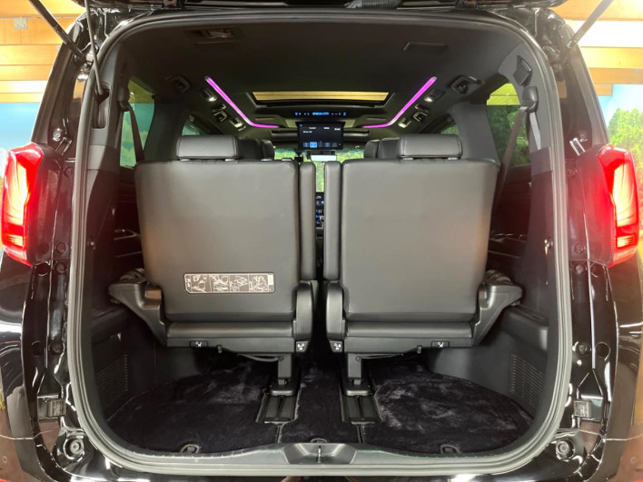 2022 Toyota Alphard Hybrid 6AA-AYH30W (UW-6a2f6bce980d6)[10]