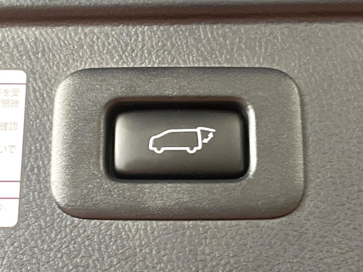 2022 Toyota Alphard Hybrid 6AA-AYH30W (UW-6a2f6bce980d6)[14]