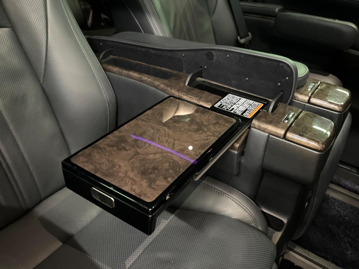 2022 Toyota Alphard Hybrid 6AA-AYH30W (UW-6a2f6bce980d6)[25]