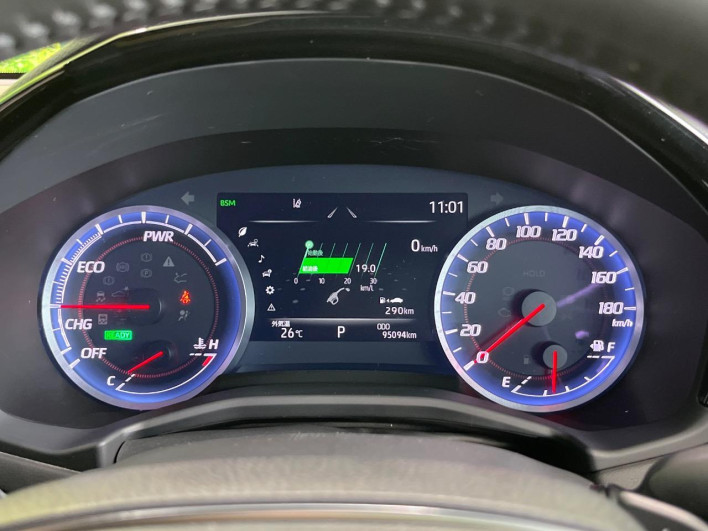 2019 Toyota Crown Hybrid 6AA-AZSH20 (UW-6a2f6bd104962)[5]