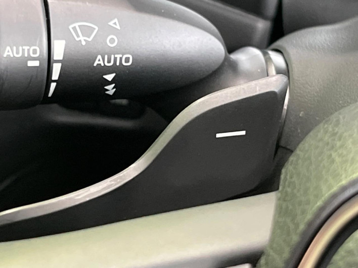2019 Toyota Crown Hybrid 6AA-AZSH20 (UW-6a2f6bd104962)[22]