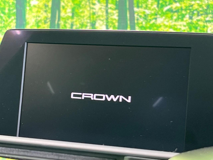 2019 Toyota Crown Hybrid 6AA-AZSH20 (UW-6a2f6bd104962)[4]