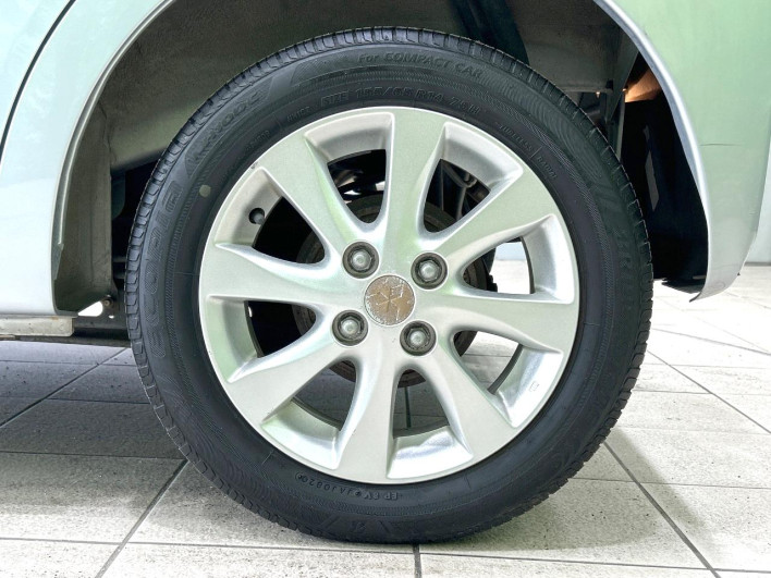 2013 Mitsubishi eK Wagon DBA-B11W (UW-6a2f6bd543922)[21]