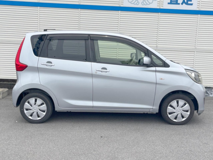2017 Mitsubishi eK Wagon DBA-B11W (UW-6a2f6bd5a621f)[15]