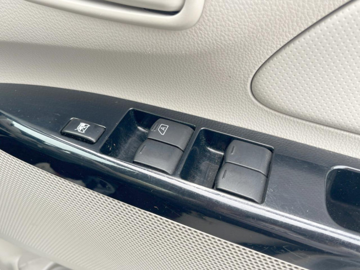 2017 Mitsubishi eK Wagon DBA-B11W (UW-6a2f6bd5a621f)[25]