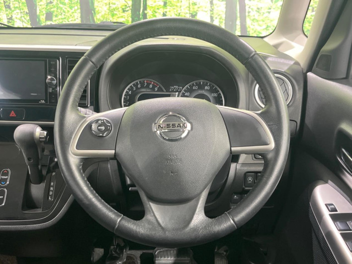 2015 Nissan DAYZ ROOX DBA-B21A (UW-6a2f6bd6ac31e)[17]
