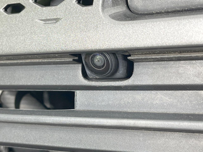 2019 Mitsubishi eK Cross 4AA-B35W (UW-6a2f6be1e9f8f)[15]