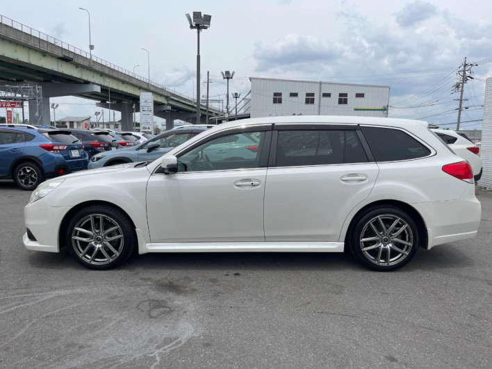 2012 Subaru Legacy Touring Wagon DBA-BRM (UW-6a2f6bf4ab740)[10]