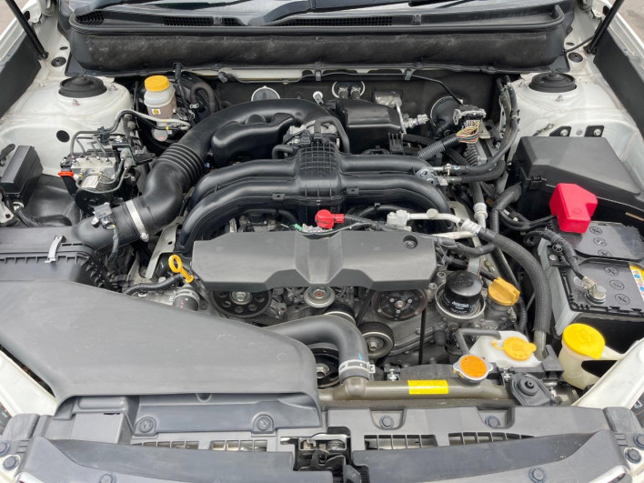 2012 Subaru Legacy Touring Wagon DBA-BRM (UW-6a2f6bf4ab740)[18]
